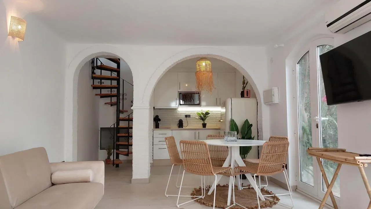 Holiday home New Boho Home With Balcony, Private Garden And Communal Pool Nerja