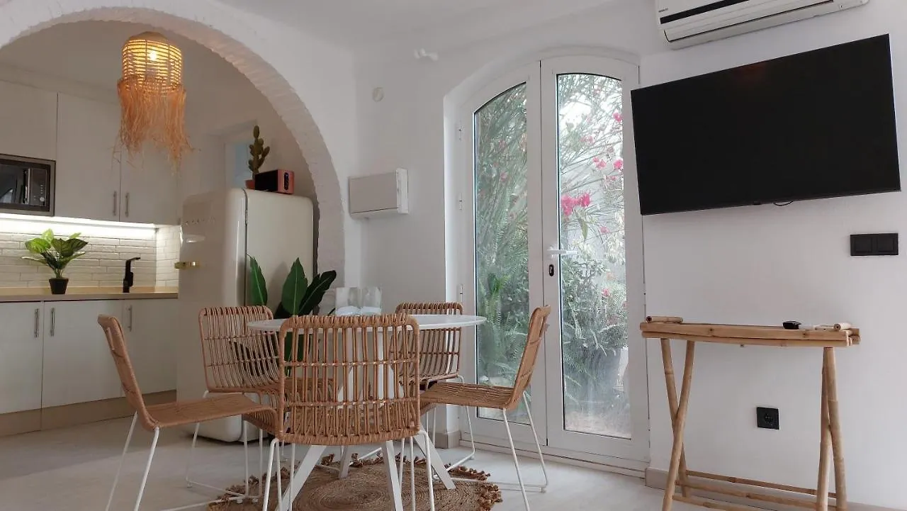 New Boho Home With Balcony, Private Garden And Communal Pool Nerja