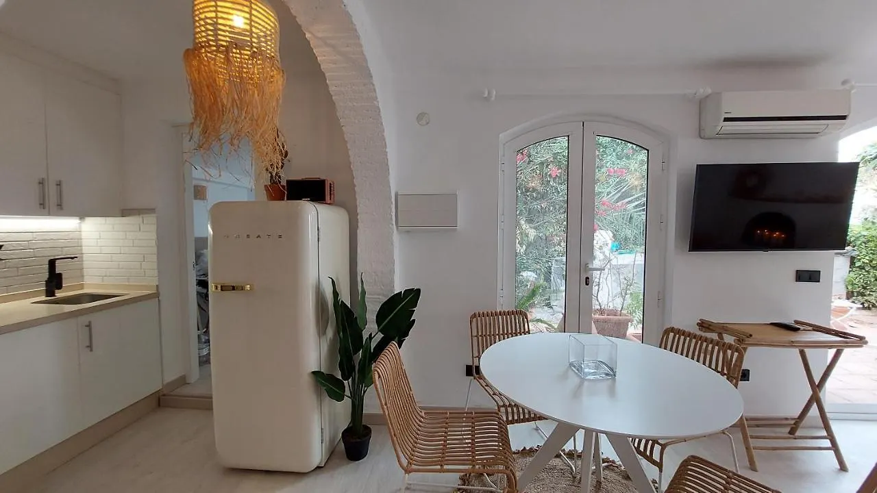 Holiday home New Boho Home With Balcony, Private Garden And Communal Pool Nerja