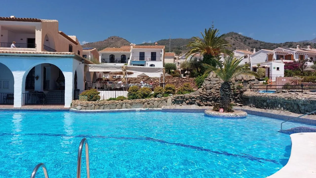 Holiday home New Boho Home With Balcony, Private Garden And Communal Pool Nerja